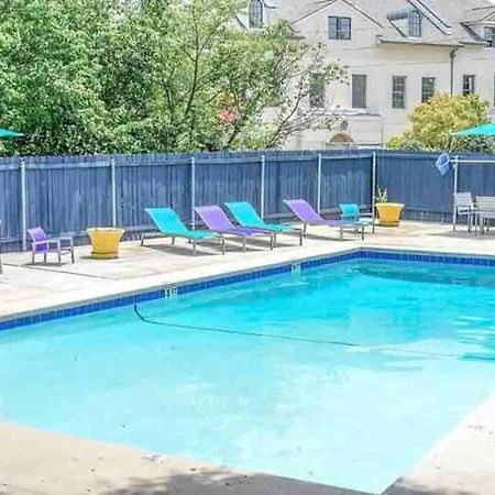 Bmw Suite King Bd,Wd, Fast Wifi Free Parking, Pool, Hospitals Atlanta Bagian luar foto
